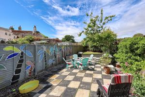 Photo 6- click for photo gallery